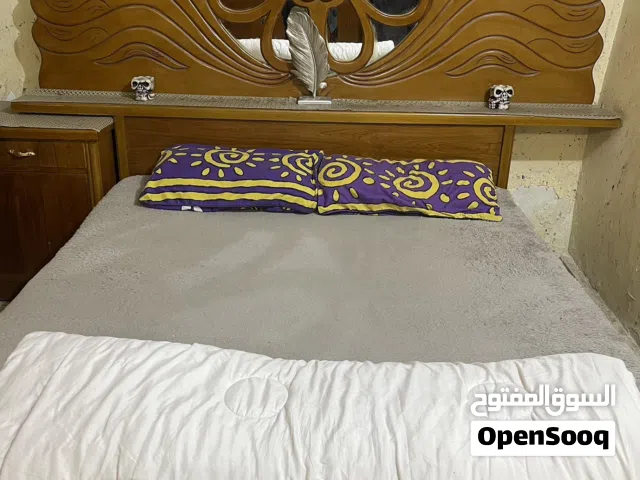 غرفة خشب كاملة