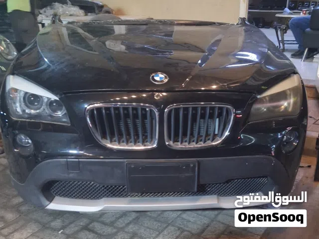 يتوفر لدينا جميع قطع غيار السيارات المستعملة رنج روفر/ جاكور/ بورش/ BMW