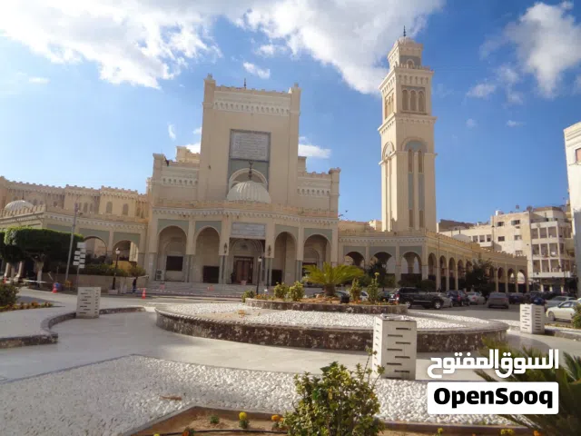 استراحة للبيع طريق المطار.
