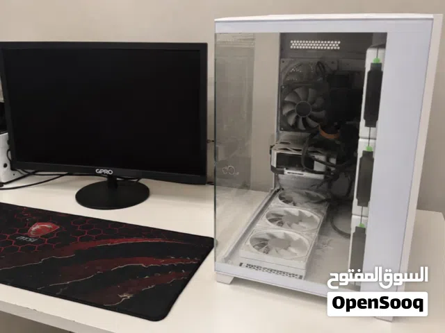 بيسي مستعمل خفيف مع الكرتون والشاشه