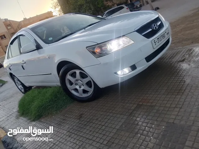 Used Hyundai Sonata in Tripoli