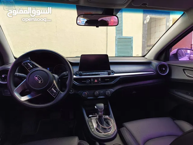 Used Kia K3 in Sharjah