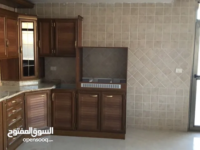 280 m2 4 Bedrooms Apartments for Rent in Amman Khalda