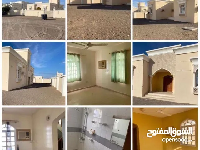 0 m2 3 Bedrooms Villa for Sale in Buraimi Mahdah
