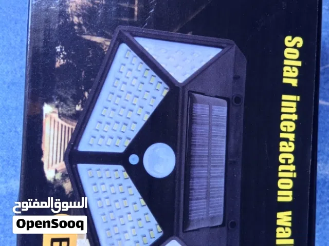كشافات الطاقه الشمسيه للمنزل والحديقه مقاوم للماء والغبار 12500ملي امبير السعر 3.25 للتواصل 07885442