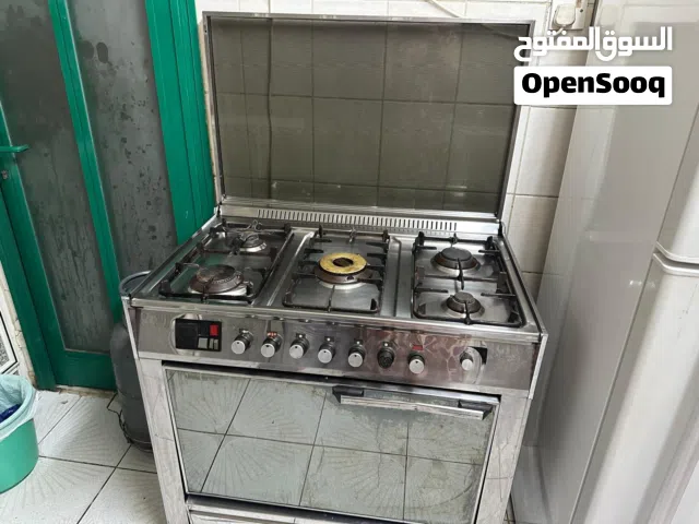 طباخ جليم مستعمل خمس عيون مع فرن بحالة ممتازة