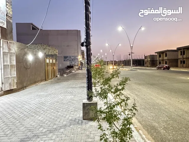 دار سكن في الاكوات الثالثه شارع تجاري يصلح بنايه أو مجمع طبي