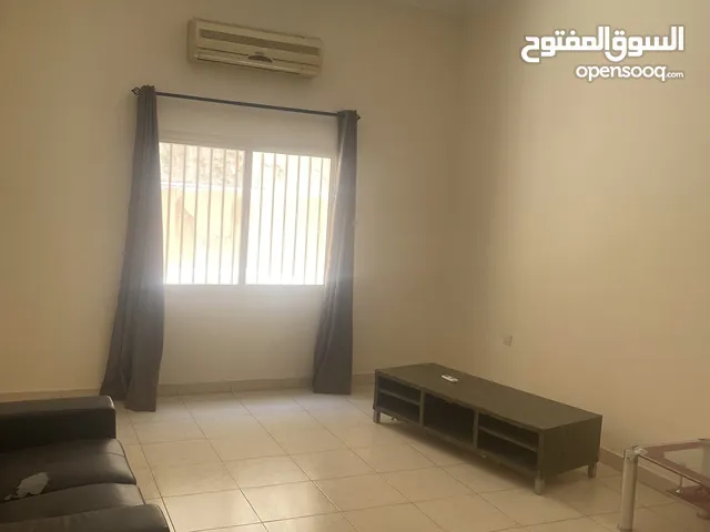 200 m2 2 Bedrooms Apartments for Rent in Muharraq Arad