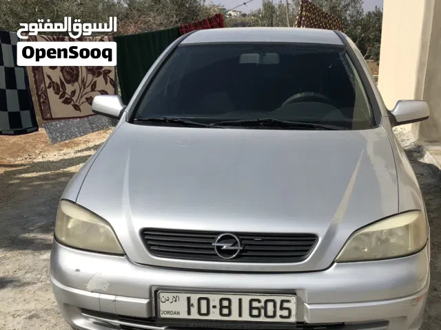 2002 أوبل استرا Standard