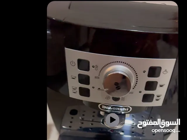 ماكينة صنع قهوة delonghi2025