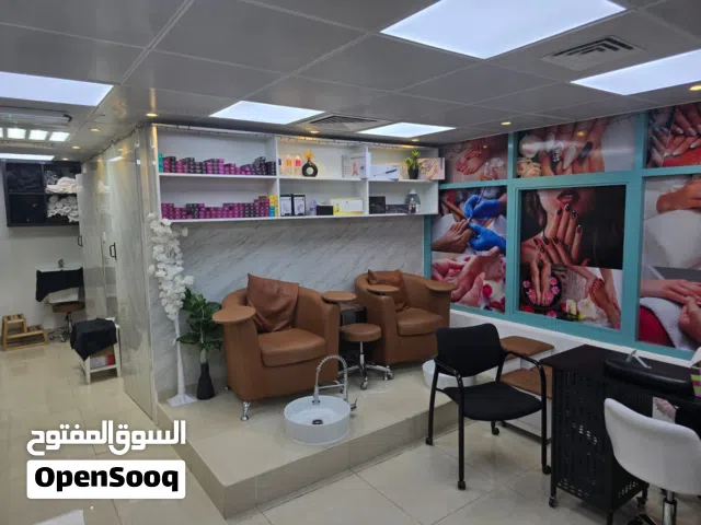 Established Ladies Beauty Salon for Sale