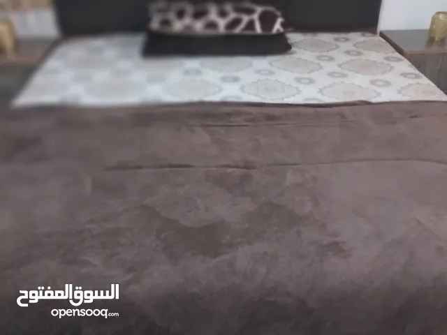 غرفة نوم بحاله جيدة جدا في جبل الحسين