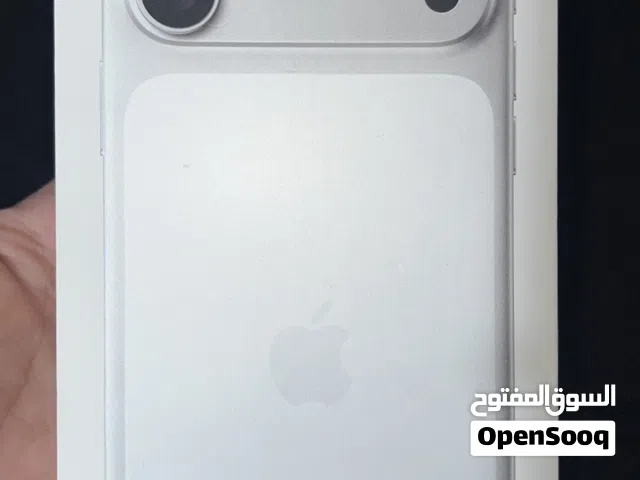 17 pro max 256 silver esim