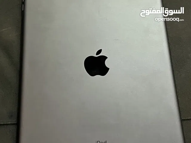 Apple iPad 8 32 GB in Baghdad