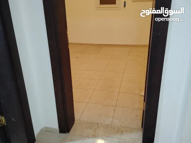مخزن لايجار