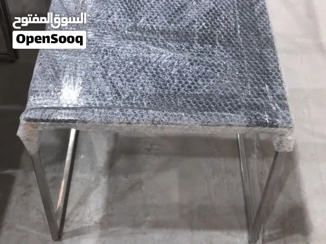 اثاث خشب السنديان