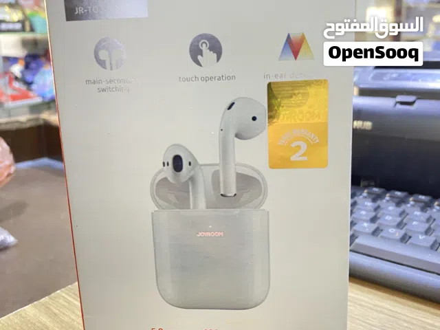 سماعات اذان جديدة مع الكرتونة معاها (وصلة شاحن - حافظة - ميدالية )