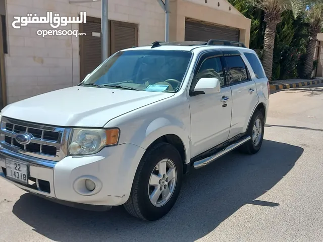 فورد اسكايب فل بفتحه فحص 3 جيد لون ابيض لؤلؤي بسعر مغري قابل للبدل