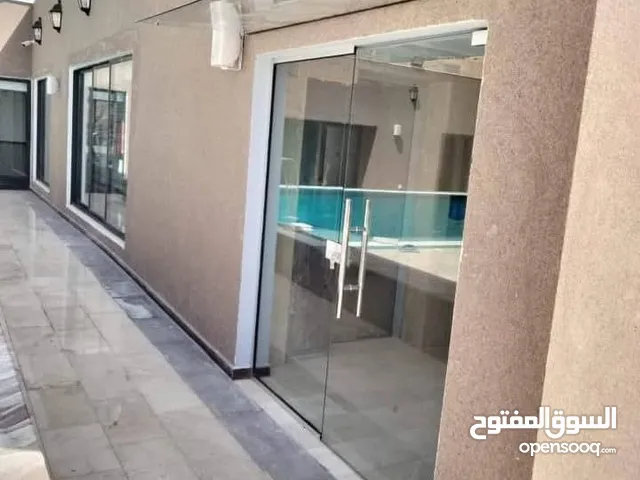 الفالوجي للزجاج وسكريت