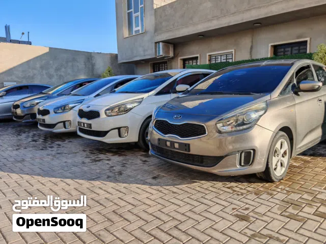 2014 كيا كارينز Premium