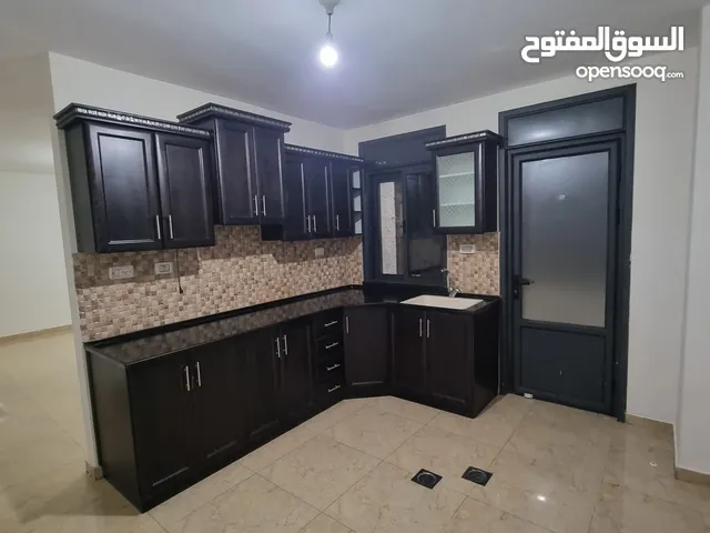 95 m2 2 Bedrooms Apartments for Rent in Ramallah and Al-Bireh Um AlSharayit