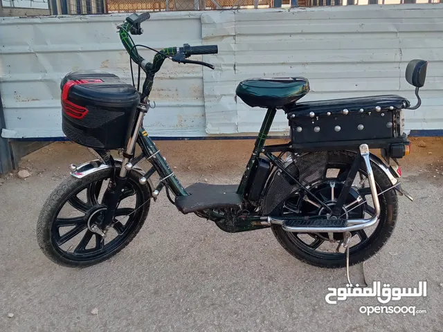 متاح للبيع دراجة كهربائية مستعملة