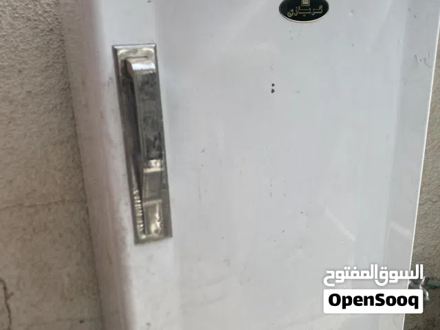 ثلاجة مستعملة للبيع