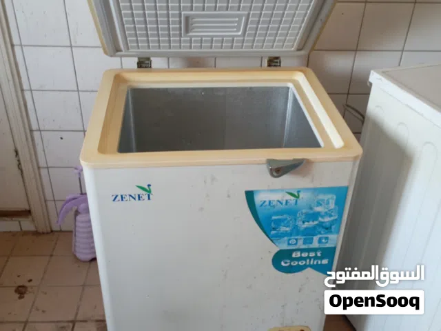 فريزر للبيع شغال بارد السعر 20 دينار