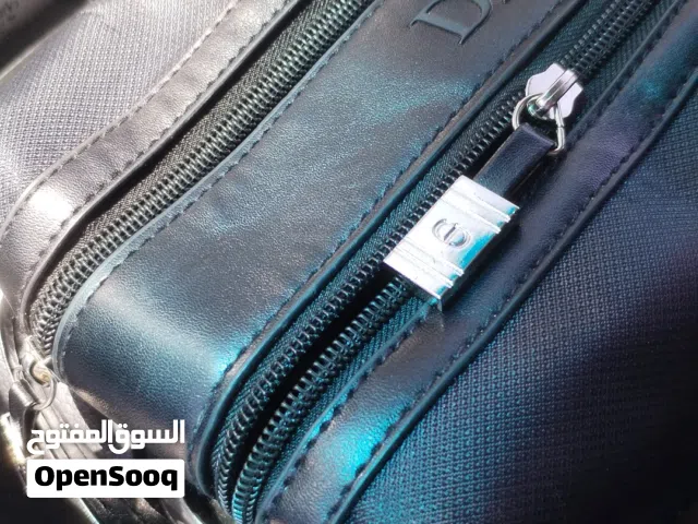 Dior origenal unisix  Handbag Without box