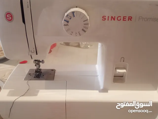 ماكينة خياطة سنجر بحالة الوكالة