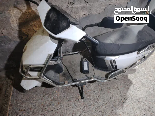 دراجه شحن موديل 2025عطلها فقط بطاريات لا غير