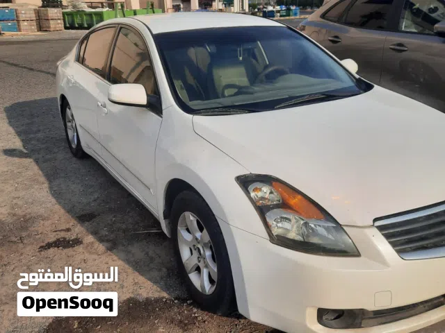 Used Nissan Altima in Al Ahmadi