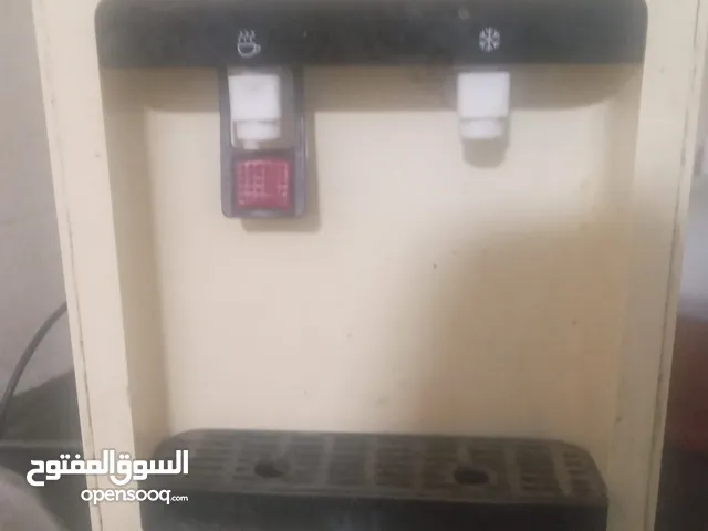 ثلاجة ماي مع الفلاتر وجهاز دفع الماء لاتوجد بهم ملاحضات انا مشترنها 130 مع الفلاتر قابله التفاوض