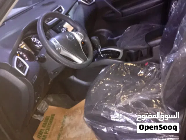 Used Nissan Rogue in Sharjah