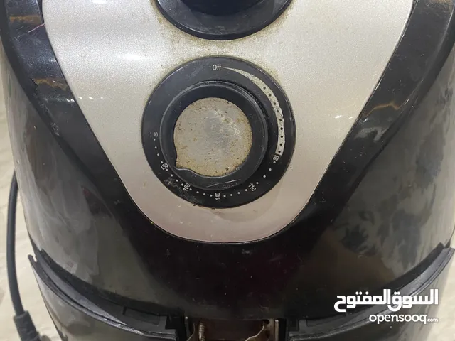  Fryers for sale in Southern Governorate