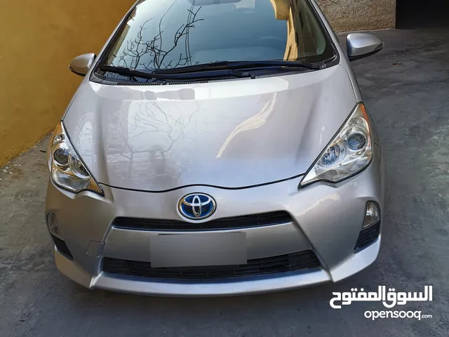 Used Toyota Prius in Amman