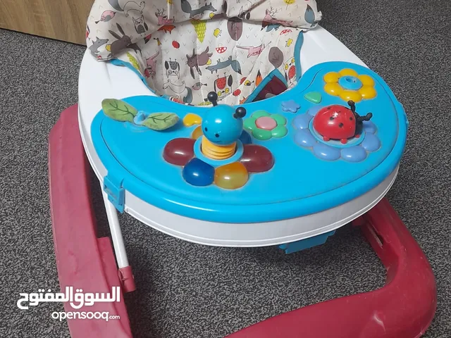 مستلزمات أطفال للبيع