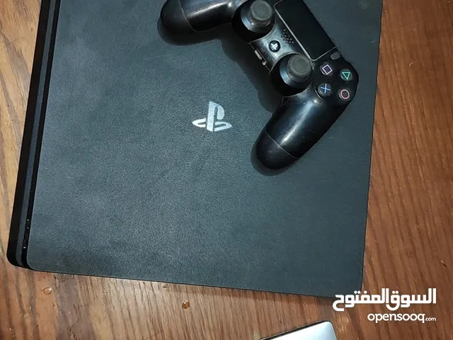 PlayStation 4 slim
