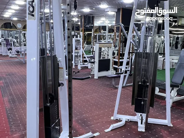 نادي رياضي للبيع او الضمان