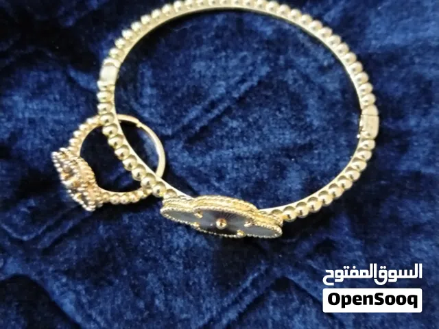 طاقم اسورة مع خاتم