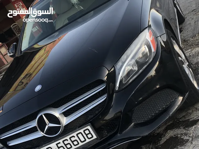 Mercedes Benz 2015 c300  بسعر مغري فل الفل