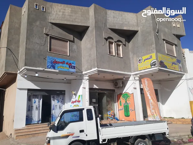 160 m2 More than 6 bedrooms Townhouse for Sale in Tripoli Ras Hassan