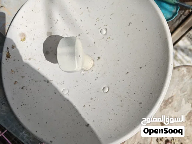 صحن إنترنت رسيفر نظيف وشغال  هاي بيه شوي وصاخه