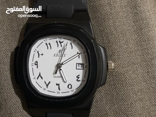 ساعة رقمية عربية بسعر جيد
