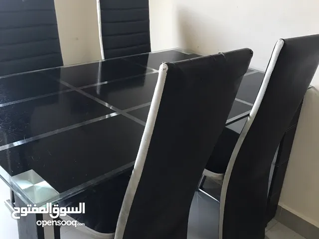 Dining table with 4 chairs for sale