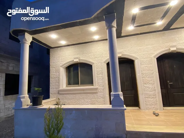 214 m2 3 Bedrooms Townhouse for Sale in Irbid Al Husn