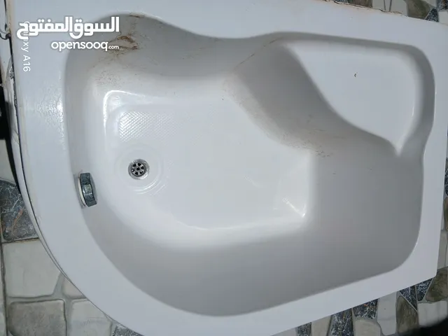 حوض استحمام مستعمل استعمال انظيف