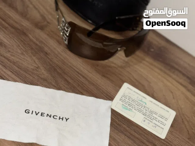 شوف الوصف نظارة جيفنشي