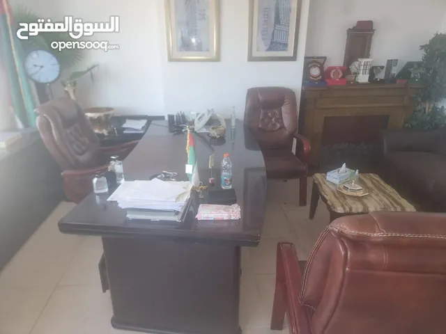 لليع المستعجل - أثاث مكتبي فاخر في أبوظبي