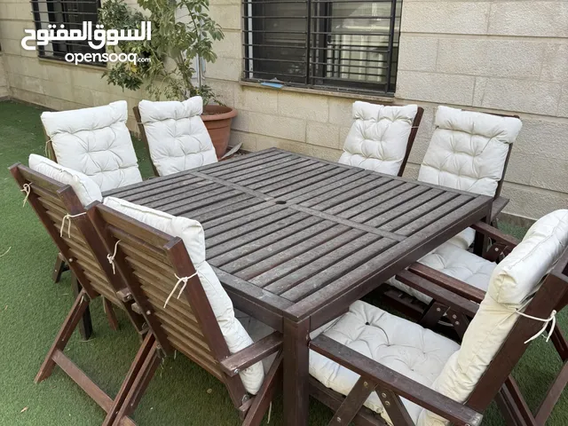 طاوله خارجيه